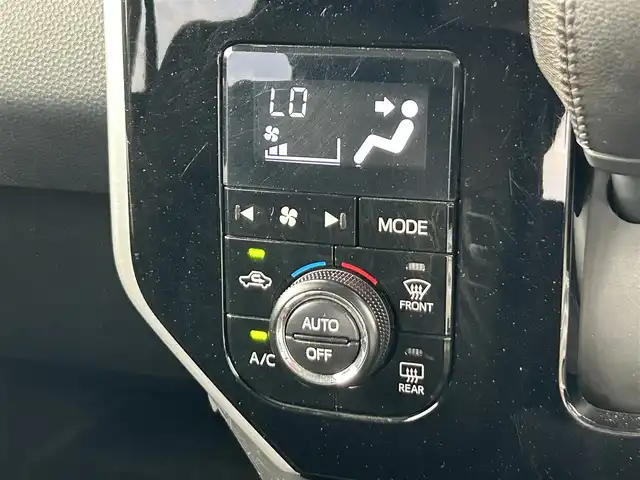 トヨタ タンク カスタムG－T 奈良県 2017(平29)年 4.5万km ブラックマイカメタリック 純正９インチナビ　/フルセグＴＶ　/BT/CD/DVD/USB/SD/バックカメラ　/フリップダウンモニター　/両側パワースライドドア　/ＥＴＣ２．０　/追従型クルーズコントロール　/シートヒーター　/衝突被害軽減システム　/ＬＥＤヘッドライト　/オートライト/ＡＡＣ/スマートキー/ドライブレコーダー