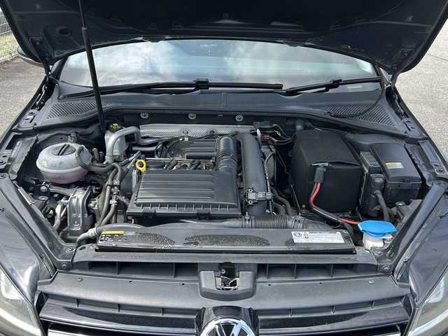 フォルクスワーゲン ゴルフ TSI コンフォートライン BM 富山県 2013(平25)年 5.7万km 黒 HDD純正ナビ/Bluetooth/CD/AUX/ワンセグTV/ETC/横滑り防止装置/レーンキープアシスト/バックカメラ/純正16インチアルミホイール/ドライブレコーダー/純正フロアマット/スペアキー/オートライト/取扱説明書