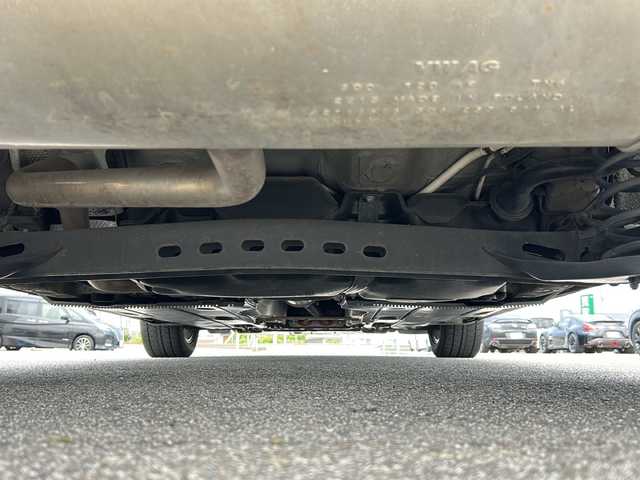 フォルクスワーゲン ゴルフ TSI コンフォートライン BM 富山県 2013(平25)年 5.7万km 黒 HDD純正ナビ/Bluetooth/CD/AUX/ワンセグTV/ETC/横滑り防止装置/レーンキープアシスト/バックカメラ/純正16インチアルミホイール/ドライブレコーダー/純正フロアマット/スペアキー/オートライト/取扱説明書