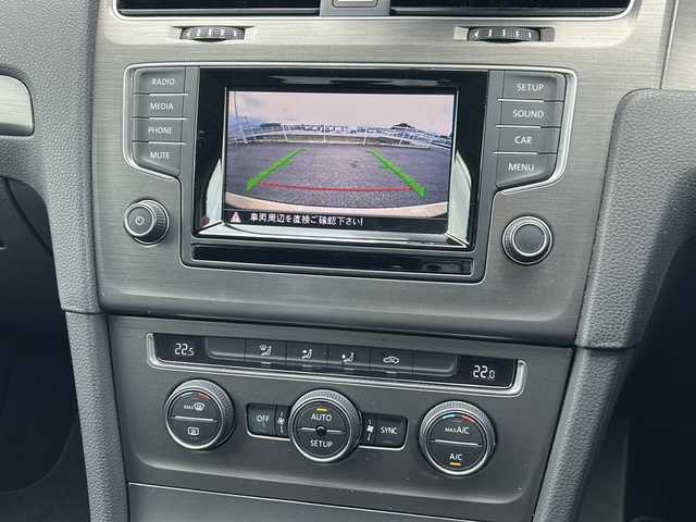フォルクスワーゲン ゴルフ TSI コンフォートライン BM 富山県 2013(平25)年 5.7万km 黒 HDD純正ナビ/Bluetooth/CD/AUX/ワンセグTV/ETC/横滑り防止装置/レーンキープアシスト/バックカメラ/純正16インチアルミホイール/ドライブレコーダー/純正フロアマット/スペアキー/オートライト/取扱説明書
