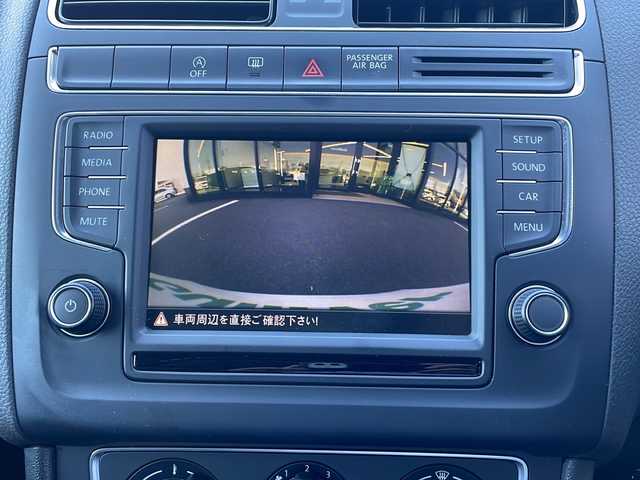 フォルクスワーゲン ポロ TSIコンフォートライン 長野県 2014(平26)年 5.5万km 茶 純正オーディオ/ＢｌｕｅｔｏｏｔｈAudio/バックカメラ/純正１５インチアルミホイール/ターボ/ＥＴＣ　　/ＵＳＢ入力端子　/ＭＴモード付ＡＴ　/アイドリングストップ　/リモコンキー