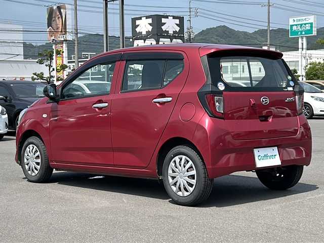 ダイハツ ミラ イース L SAⅢ 岡山県 2018(平30)年 2.9万km マゼンタベリーマイカM 登録時走行距離28472km/ワンオーナー　　/カロッツェリアナビＡＶＩＣ－ＲＺ３０２　/バックカメラ　/ＣＤ／ＤＶＤ／ワンセグTV　/衝突被害軽減システム　/衝突安全ボディ/スマートアシスト　/アイドリングストップ　/リモコンキー　/盗難防止システム/保証書　/取扱説明書　/記録簿