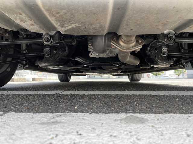 マツダ ロードスター S スペシャルパッケージ 三重県 2015(平27)年 9.6万km セラミックM 登録時95359km/ワンオーナー/禁煙車/メーカーオプションナビ/・Bluetooth・フルセグ・CD/DVD・USB・AUX・AM/FM/前方ドラレコ/バックカメラ/AUTOライト/AUTOワイパー/LEDヘッドライト/ステアリングスイッチ/ビルドインETC/フォグランプ/純正１６インチアルミホイール/スマートキー/プッシュスタート/スペアキー