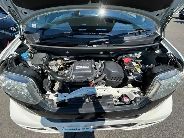 ホンダ Ｎ ＢＯＸ カスタム G Lパッケージ 宮城県 2015(平27)年 7.2万km プレミアムホワイトパールⅡ 2トーンカラースタイル/シルバー塗装メータリング/リアシートスライド＋シートバックテーブル/＝＝＝/純正11インチフリップダウンモニター（VM-155EN）/純正ナビ（VXM-152VFi）/・CD/DVD/・Bluetooth/・フルセグTV/ETC/ドライブレコーダー/左側パワースライドドア/革巻きステアリング/ステアリングスイッチ/HIDヘッドランプ/フォグランプ/オートライト/スマートキー＆プッシュスタート/電動格納ミラー/リア席サンシェード/社外14インチAW/ドアバイザー/フロアマット/Wエアバッグ
