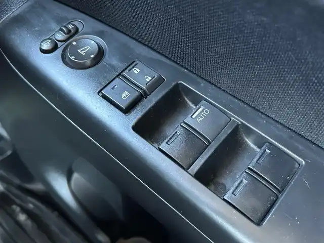 ホンダ Ｎ ＢＯＸ カスタム G Lパッケージ 宮城県 2015(平27)年 7.2万km プレミアムホワイトパールⅡ 2トーンカラースタイル/シルバー塗装メータリング/リアシートスライド＋シートバックテーブル/＝＝＝/純正11インチフリップダウンモニター（VM-155EN）/純正ナビ（VXM-152VFi）/・CD/DVD/・Bluetooth/・フルセグTV/ETC/ドライブレコーダー/左側パワースライドドア/革巻きステアリング/ステアリングスイッチ/HIDヘッドランプ/フォグランプ/オートライト/スマートキー＆プッシュスタート/電動格納ミラー/リア席サンシェード/社外14インチAW/ドアバイザー/フロアマット/Wエアバッグ