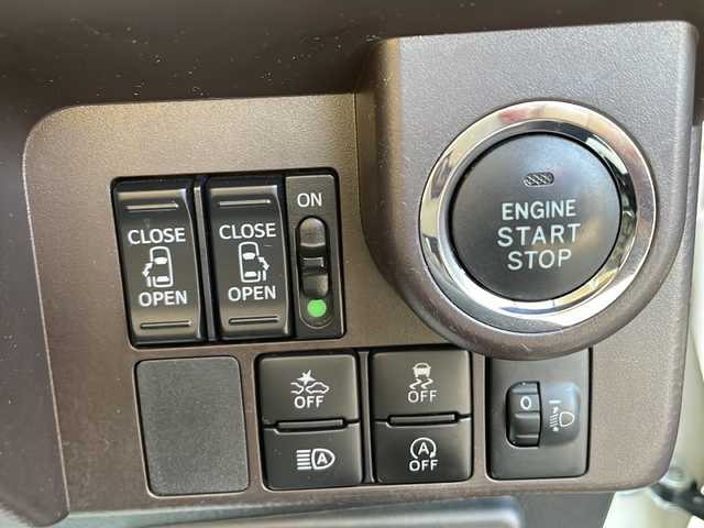 ダイハツ トール Gターボ SAⅢ 静岡県 2019(平31)年 5万km パールホワイトⅢ /純正ナビ/地デジTV//CD/DVD/Bluetooth//バック/全周囲カメラ//両側パワースライドドア//スマートアシストIII//オートハイビーム//アイドリングストップ//クルーズコントロール//スマートキー//ビルトインＥＴＣ//社外14インチＡＷ