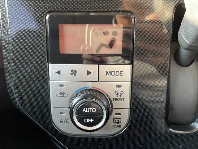 ダイハツ トール Gターボ SAⅢ 静岡県 2019(平31)年 5万km パールホワイトⅢ /純正ナビ/地デジTV//CD/DVD/Bluetooth//バック/全周囲カメラ//両側パワースライドドア//スマートアシストIII//オートハイビーム//アイドリングストップ//クルーズコントロール//スマートキー//ビルトインＥＴＣ//社外14インチＡＷ