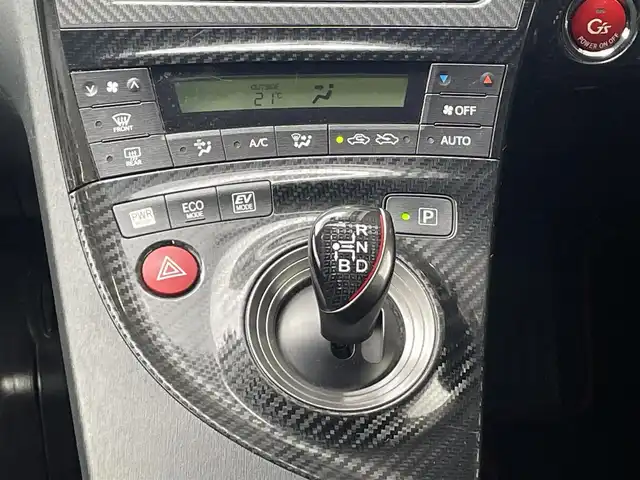 トヨタ プリウス S ツーリングセレ G’s 岐阜県 2013(平25)年 11.9万km レッドマイカメタリック (株)IDOMが運営する【じしゃロン多治見店】の自社ローン専用車両になります。こちらは現金またはオートローンご利用時の価格です。自社ローンご希望の方は別途その旨お申付け下さい。/純正ナビ/（Bluetooth、DVD、フルセグTV）/バックカメラ/ステアリングリモコン/ETC/G‘Sホイール/オートライト/フォグランプ