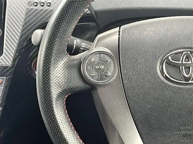 トヨタ プリウス S ツーリングセレ G’s 岐阜県 2013(平25)年 11.9万km レッドマイカメタリック (株)IDOMが運営する【じしゃロン多治見店】の自社ローン専用車両になります。こちらは現金またはオートローンご利用時の価格です。自社ローンご希望の方は別途その旨お申付け下さい。/純正ナビ/（Bluetooth、DVD、フルセグTV）/バックカメラ/ステアリングリモコン/ETC/G‘Sホイール/オートライト/フォグランプ