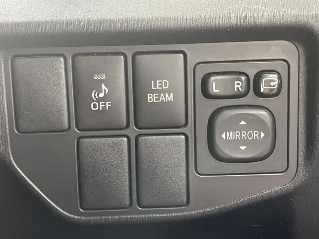 トヨタ プリウス S ツーリングセレ G’s 岐阜県 2013(平25)年 11.9万km レッドマイカメタリック (株)IDOMが運営する【じしゃロン多治見店】の自社ローン専用車両になります。こちらは現金またはオートローンご利用時の価格です。自社ローンご希望の方は別途その旨お申付け下さい。/純正ナビ/（Bluetooth、DVD、フルセグTV）/バックカメラ/ステアリングリモコン/ETC/G‘Sホイール/オートライト/フォグランプ