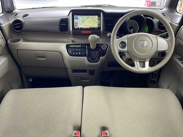 ホンダ Ｎ ＢＯＸ G Lパッケージ 兵庫県 2012(平24)年 7万km クリスタルブラックパール ・純正ナビ（VXM-128VSX）/・CD/DVD/SD/TV/・バックカメラ/・片側パワースライドドア/・前方ドライブレコーダー/・ステアリングリモコン/・ハロゲンライト/・ヘッドライトレベライザー/・横滑り防止装置/・ECON/・ETC/・オートエアコン/・スマートキー/・スペアキー/・プッシュスタート/・純正フロアマット/・ドアバイザー/・電動格納ミラー