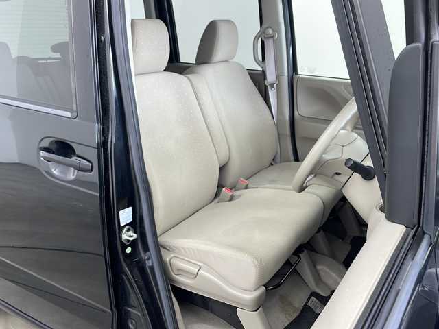 ホンダ Ｎ ＢＯＸ G Lパッケージ 兵庫県 2012(平24)年 7万km クリスタルブラックパール ・純正ナビ（VXM-128VSX）/・CD/DVD/SD/TV/・バックカメラ/・片側パワースライドドア/・前方ドライブレコーダー/・ステアリングリモコン/・ハロゲンライト/・ヘッドライトレベライザー/・横滑り防止装置/・ECON/・ETC/・オートエアコン/・スマートキー/・スペアキー/・プッシュスタート/・純正フロアマット/・ドアバイザー/・電動格納ミラー