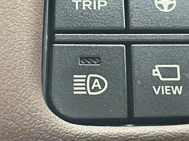 トヨタ クラウン ハイブリッド S Cパッケージ 群馬県 2019(平31)年 7.2万km ホワイトパールクリスタルシャイン パノラミックビューモニター/インテリジェントパーキングアシスト2(巻き込み警報機能付)/＝＝＝＝＝/T-Connect SDナビゲーションシステム　for CROWN/・クラウン・スーパーライブサウンドシステム/（10スピーカー/8ch　オーディオアンプ）/・遠視点ディスプレイ（8インチ）/・Blu-ray/DVD/CD/microSD/サウンドライブラリー/USB/AUX/フルセグTV/Bluetooth(ハンズフリー/オーディオ）/Miracast/=========/社外ＲＡＹＳ２０インチＡＷ　ＲＳ－Ｒダウンサス　純正メーカーナビ　パノラミックビューモニター　パワーシート　シートヒーター　ステアリングヒーター　ドラレコ　カラーＨＵＤ　ＢＳＭ　追従クルーズ　ＥＴＣ