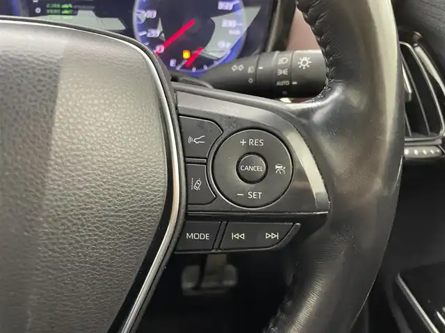 トヨタ クラウン ハイブリッド S Cパッケージ 群馬県 2019(平31)年 7.2万km ホワイトパールクリスタルシャイン パノラミックビューモニター/インテリジェントパーキングアシスト2(巻き込み警報機能付)/＝＝＝＝＝/T-Connect SDナビゲーションシステム　for CROWN/・クラウン・スーパーライブサウンドシステム/（10スピーカー/8ch　オーディオアンプ）/・遠視点ディスプレイ（8インチ）/・Blu-ray/DVD/CD/microSD/サウンドライブラリー/USB/AUX/フルセグTV/Bluetooth(ハンズフリー/オーディオ）/Miracast/=========/社外ＲＡＹＳ２０インチＡＷ　ＲＳ－Ｒダウンサス　純正メーカーナビ　パノラミックビューモニター　パワーシート　シートヒーター　ステアリングヒーター　ドラレコ　カラーＨＵＤ　ＢＳＭ　追従クルーズ　ＥＴＣ