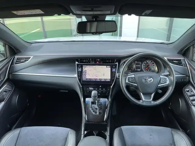 トヨタ ハリアー プレミアム 香川県 2018(平30)年 4.5万km ホワイトパールクリスタルシャイン アルパイン9型ナビ(EX10Z)/→AM.FM/CD/TV/Bluetooth/トヨタセーフティーセンス/・プリクラッシュセーフティー/・レーンディパーチャーアラート/・オートマチックハイビーム/アダプティブハイビームシステム/・レーダークルーズコントロール/・先行車発進告知機能/バックカメラ/純正OPエアロ（フロント・サイド・リア）/パワーバックドア/D席パワーシート/LEDヘッドライト/ハーフレザーシート/革巻きステアリング/ステアリングリモコン/コーナーセンサー/オートホールド/ETC/フロアマット/純正ドアバイザー/HDMI/オートエアコン/パワーウィンドウ/プッシュスタート/スマートキー