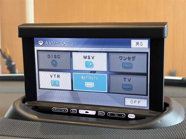 ボルボ Ｖ７０ 2．5T  R－DESIGN 宮城県 2009(平21)年 3.4万km 白 ワンオーナー/純正HDDナビ/レザーシート/D/N席パワーシート/HIDヘッドライト/オートライト/ステアリングスイッチ/パワーリアゲート/ウインカーミラー/ETC/新車時保証書/取扱説明書