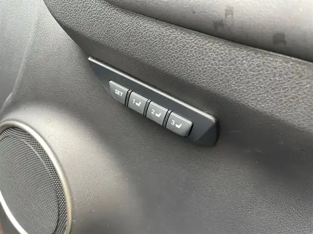 レクサス ＮＸ 300h Iパッケージ 大阪府 2014(平26)年 7.5万km 茶Ⅱ 純正ナビ/B・Sカメラ/地デジTV/黒革/シートヒーター/メモリシート/ステアリングヒーター/クルコン/プリクラッシュ