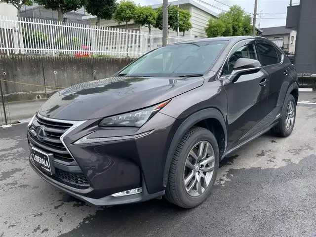 レクサス ＮＸ 300h Iパッケージ 大阪府 2014(平26)年 7.5万km 茶Ⅱ 純正ナビ/B・Sカメラ/地デジTV/黒革/シートヒーター/メモリシート/ステアリングヒーター/クルコン/プリクラッシュ