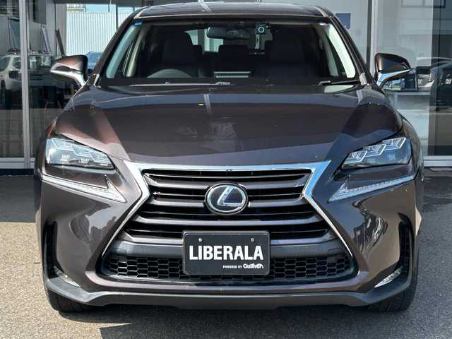 レクサス ＮＸ 300h Iパッケージ 富山県 2014(平26)年 7.5万km 茶Ⅱ 純正ナビ/フルセグTV/AM/FMラジオ/Bluetooth接続/DVD再生/バックカメラ/アイドリングストップ/黒革シート/D/N席シートヒーター/D席メモリシート/ステアリングヒーター/ACC/プリクラッシュ/前後ドラレコ/後席コンセント