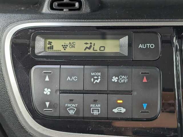 ホンダ Ｎ ＢＯＸ G SSパッケージ 栃木県 2014(平26)年 11.5万km 黒 (株)IDOMが運営する【じしゃロン宇都宮店】の自社ローン専用車両になります。こちらは現金またはオートローンご利用時の価格です。自社ローンご希望の方は別途その旨お申付け下さい/両側パワスラ/社外ナビ/Bluetooth接続/バックカメラ/ＥＴＣ/フルセグ/スマートキー/スペアキー