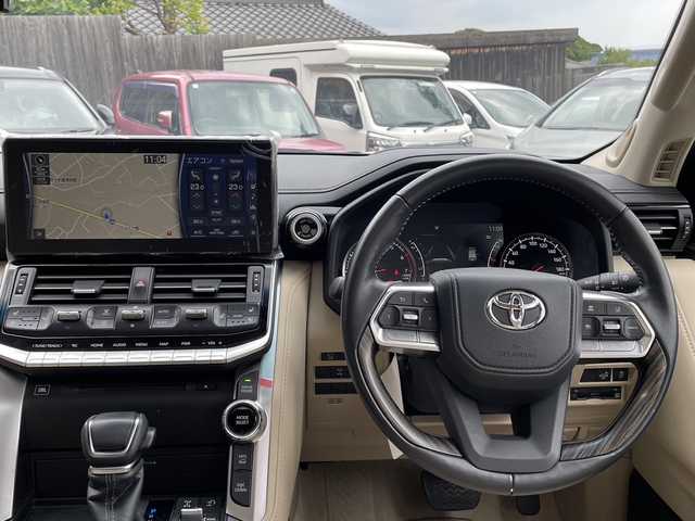 トヨタ ランドクルーザー ZX 大分県 2023(令5)年 4.4万km ブラック モデリスタエアロF・S・R/サンルーフ/ベージュレザーシート/純正メーカーナビ/フルセグTV/ブルートゥース/全方位モニター/COOL BOX/電動リアゲート/純正20インチアルミホイール/LEDヘッドライト/ビルトインETC/社外ドライブレコーダー/レーンキープアシスト/パワーシート