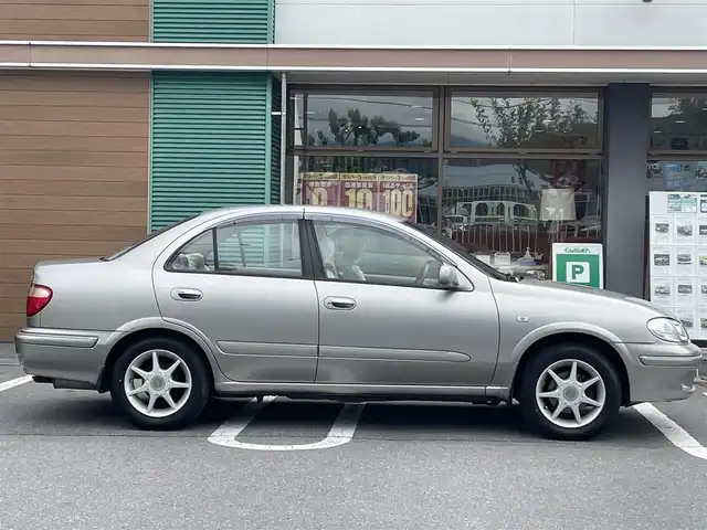 日産 ブルーバード シルフィ 18Vi 長野県 2001(平13)年 5.3万km チタニウムシルバー ワンオーナー/ドアバイザー/ABS/純正フロアマット/電動格納ミラー