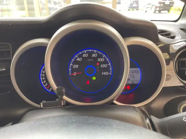 ホンダ Ｎ ＢＯＸ カスタム SSパッケージ 埼玉県 2015(平27)年 6.7万km プレミアムダイナミックブルーパール 安心パッケージ/純正メモリーナビ/ CD/DVD/BT/フルセグ/バックカメラ/両側電動スライドドア/HIDヘッドライト/純正14インチアルミホイール/ETC/スマートキー/禁煙車