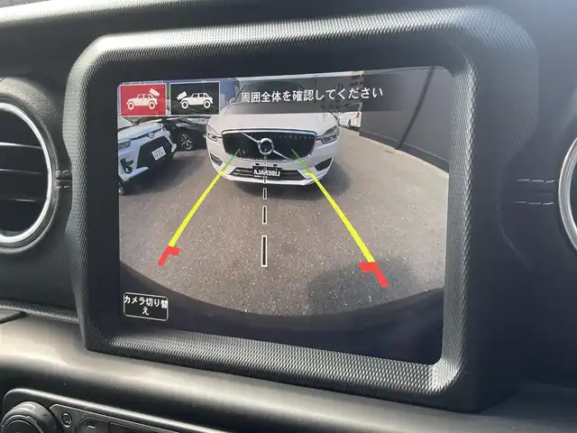 クライスラー・ジープ ジープ ラングラー アンリミテッド サハラ 高知県 2024(令6)年 1.3万km 緑 純正メモリーナビ/　【フルセグTV/BT/AUX/USB】/フロント・バック・サイドカメラ/ブラックレザーシート/シートヒーター/ステアリングヒーター/コーナーセンサー/アダプティブクルーズコントロール/衝突被害軽減ブレーキ/アイドリングストップ/純正18インチアルミホイール/背面タイヤカバー付き