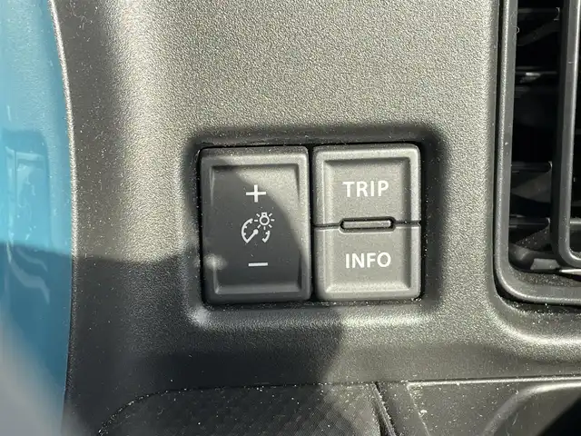 マツダ フレア クロスオーバー ハイブリッド XG 岡山県 2022(令4)年 3.9万km 青 メモリナビ　KXM-E506W/フルセグTV、CD、DVD、Bluetooth、AM、FM/ETC/前席シートヒーター/デュアルカメラブレーキサポート/誤発進抑制機能/後退時ブレーキサポート/車線逸脱警報機能/車線逸脱抑制機能/ふらつき警報機能/先行車発進お知らせ機能/ハイビームアシスト