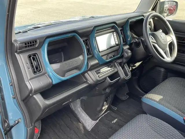 マツダ フレア クロスオーバー ハイブリッド XG 岡山県 2022(令4)年 3.9万km 青 メモリナビ　KXM-E506W/フルセグTV、CD、DVD、Bluetooth、AM、FM/ETC/前席シートヒーター/デュアルカメラブレーキサポート/誤発進抑制機能/後退時ブレーキサポート/車線逸脱警報機能/車線逸脱抑制機能/ふらつき警報機能/先行車発進お知らせ機能/ハイビームアシスト