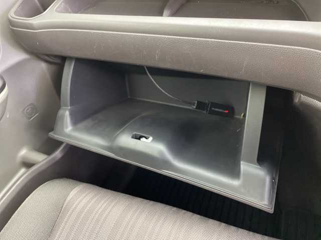 ホンダ フリード ハイブリット G ホンダセンシング 愛知県 2018(平30)年 3.2万km ルナシルバーM ６人乗り/純正SDナビ/バックカメラ/ビルトインETC/オートサイドステップ/両側パワースライドドア/ホンダセンシング/・衝突軽減ブレーキ（CMBS)/・車線維持支援システム（LKAS)/・アダプティブクルーズコントロール/・先行車発信お知らせ機能/・標識認識機能/・誤発進抑制/・路外逸脱抑制機能/・歩行者事故低減システム/横滑り防止/ワイパーデアイサ/LEDヘッドライト　アクティブコーナリングライト/電動格納ウィンカーミラー/スペアキー