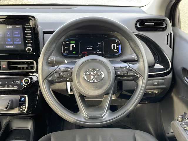 トヨタ アクア X 新潟県 2024(令6)年 1.9万km スーパーホワイトⅡ 4WD/純正ディスプレイオーディオ/BT/USB/バックカメラ/衝突被害軽減ブレーキ/レーンキープアシスト/レーダークルーズコントロール/コーナーセンサー/ステアリングスイッチ/スマートキー/プッシュスタート/LEDヘッドライト/オートライト/オートハイビーム