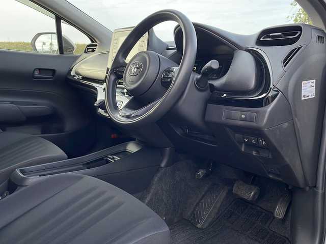 トヨタ アクア X 新潟県 2024(令6)年 1.9万km スーパーホワイトⅡ 4WD/純正ディスプレイオーディオ/BT/USB/バックカメラ/衝突被害軽減ブレーキ/レーンキープアシスト/レーダークルーズコントロール/コーナーセンサー/ステアリングスイッチ/スマートキー/プッシュスタート/LEDヘッドライト/オートライト/オートハイビーム