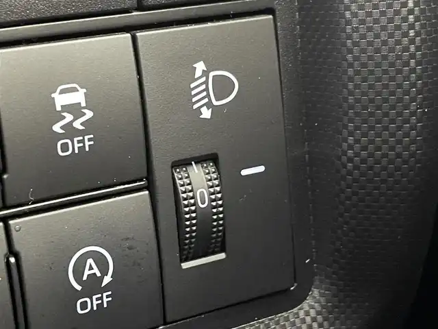 トヨタ ライズ G 群馬県 2020(令2)年 5.5万km ナチュラルベージュマイカM 純正７インチナビ　バックカメラ　ＬＥＤライト　ヘッドライトレベライザー　純正１６インチアルミホイール　ステアリングリモコン　コーナーセンサー　スマートキー　スペアキー　純正フロアマット　禁煙車