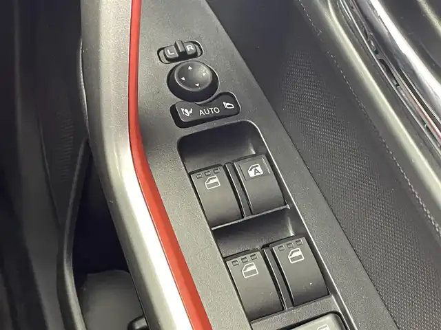 トヨタ ライズ G 群馬県 2020(令2)年 5.5万km ナチュラルベージュマイカM 純正７インチナビ　バックカメラ　ＬＥＤライト　ヘッドライトレベライザー　純正１６インチアルミホイール　ステアリングリモコン　コーナーセンサー　スマートキー　スペアキー　純正フロアマット　禁煙車