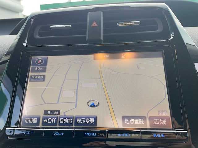 トヨタ プリウス A ツーリングセレクション 宮城県 2016(平28)年 6.7万km ホワイトパールクリスタルシャイン モデリスタエアロ/トヨタセーフティーセンス/・ブラインドスポットモニター/・衝突軽減支援システム/・レーダークルーズコントロール/・レーンディパーチャーアラート/・レーンキープアシスト/・クリアランスソナー/純正9型ナビ/・型番：DSZT-YC4T/・フルセグTV/CD/DVD/Bluetooth/・バックカメラ/・ETC/・ドライブレコーダー/デジタルインナーミラー/アイドリングストップ/パーキングアシスト/ヘッドアップディスプレイ/革巻きステアリング/・ステアリングリモコン/レザーシート/・シートヒーター/プッシュスタート/・スマートキー/・スペアキー/LEDヘッドライト/・LEDフォグ/・オートライト/フロアマット