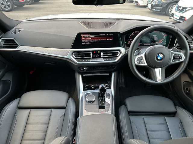 ＢＭＷ ＢＭＷ ４２０ｄ xDrive グランクーペ Mスポーツ 山口県 2023(令5)年 1万km アルピンホワイトⅢ 純正ナビ　/　・Ｂｌｕｅｔｏｏｔｈ　/　・ＡｐｐｌｅＣａｒｐｌａｙ　/　・全方位カメラ　/Ｍスポーツ　/クルーズコントロール　/パワーシート　/ヒートヒーター　/ドライブレコーダー　/純正１８インチＡＷ　/レザーシート　/ＥＴＣ