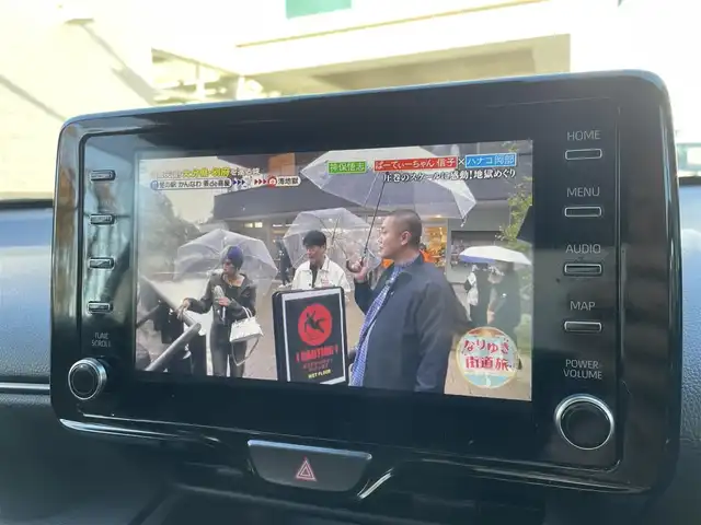 トヨタ ヤリスクロス ハイブリッド GRスポーツ 埼玉県 2023(令5)年 1.6万km ブラックマイカ/プラチナホワイトパールマイカ /ワンオーナー//純正ディスプレイオーディオ//フルセグTV//バックカメラ//アダプティブクルーズコントロール//ビルトインETC//スマートキーx2//LEDヘッドライト//PCS//LTA//PKSB//RSA//クリアランスソナー//W.サイド.カーテンエアバッグ//ABS//横滑り防止装置//前後ドライブレコーダー//ハーフレザーシート//革巻きステアリング//ステアリングオーディオリモコン//オートライト//プライバシーガラス//ドアバイザー//純正18インチAW//新車時保証書//取扱説明書//マルチメディア取説