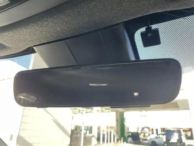 トヨタ ヤリスクロス ハイブリッド GRスポーツ 埼玉県 2023(令5)年 1.6万km ブラックマイカ/プラチナホワイトパールマイカ /ワンオーナー//純正ディスプレイオーディオ//フルセグTV//バックカメラ//アダプティブクルーズコントロール//ビルトインETC//スマートキーx2//LEDヘッドライト//PCS//LTA//PKSB//RSA//クリアランスソナー//W.サイド.カーテンエアバッグ//ABS//横滑り防止装置//前後ドライブレコーダー//ハーフレザーシート//革巻きステアリング//ステアリングオーディオリモコン//オートライト//プライバシーガラス//ドアバイザー//純正18インチAW//新車時保証書//取扱説明書//マルチメディア取説