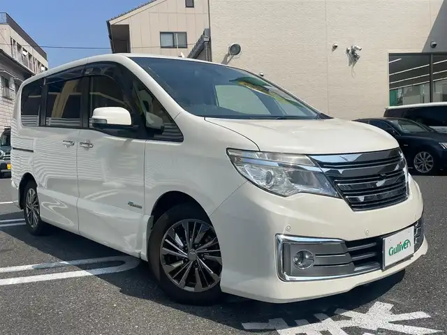 日産 セレナ ライダー パフォ S HV Aセーフ 広島県 2015(平27)年 11.2万km ブリリアントホワイトパール /登録時走行距離/　　　　　　　112059キロ/ワンオーナー/アイドリングストップ/社外ナビ/アラウンドビューモニター/地デジ/両側パワースライドドア/純正フリップダウンモニター/クルーズコントロール/ビルトインETC/新車時整備手帳/　　【保証書】/取扱説明書/