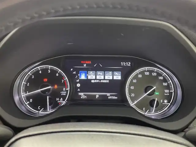 トヨタ ハリアー G レザーパッケージ 熊本県 2021(令3)年 7万km ブラック ワンオーナー　/禁煙車　/純正ディスプレイオーディオ　/バックカメラ　/ＥＴＣ　/レーダークルーズコントロール/前後クリアランスソナー　/前席シートヒーター　/前席エアーシート　/前席パワーシート/パワーバックドア　/ステアリングヒーター/置くだけ充電/デジタルインナーミラー/衝突軽減ブレーキ/レーンキープアシスト/横滑り防止/アイドリングストップ/パーキングアシスト/純正フロアマット/純正１８インチAW/オートライト/オートマチックハイビーム/LEDヘッドライト/フォグライト/スマートキー/プッシュスタート/スペアキー1本/保証書/取扱説明書