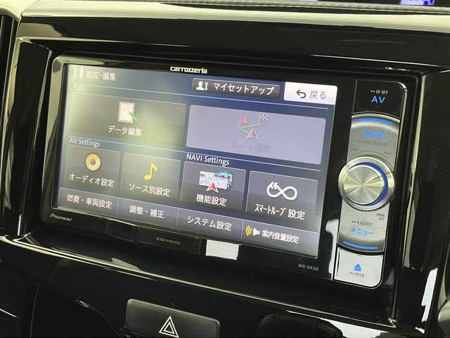 スズキ ソリオ バンディット HV MV 新潟県 2017(平29)年 6.9万km ピュアホワイトP 衝突被害軽減システム/コーナーセンサー/レーンキープアシスト/横滑り防止装置/盗難防止装置/アイドリングスイッチ/オートライト/LEDヘッドライト/ターボ/ETC/バックカメラ/SDナビ/シートヒーター/エアシート/片側パワスラ/ステアリングスイッチ/保証書/取扱説明書/スペアキ―1本