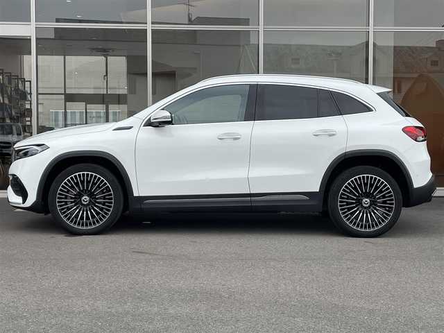 メルセデス・ベンツ Ｍ・ベンツ ＥＱＡ２５０ AMGライン 岐阜県 2022(令4)年 3.3万km ポーラホワイト AMGラインパッケージ/ドライビングアシスタンスパッケージ/　アクティブディスタンスアシスト/　アクティブステアリングアシスト/　アクティブレーンキーピングアシスト/　PRE-SAFE機能/　トラフィックサインアシスト/　ブラインドスポットアシスト/パノラミックスライディングルーフ/ルーフレール/360°カメラシステム/アクティブパーキングアシスト/アダプティブハイビームアシスト/LEDハイパフォーマンスヘッドライト/メモリー機能付きパワーシート/運転席助手席/ワンオーナー