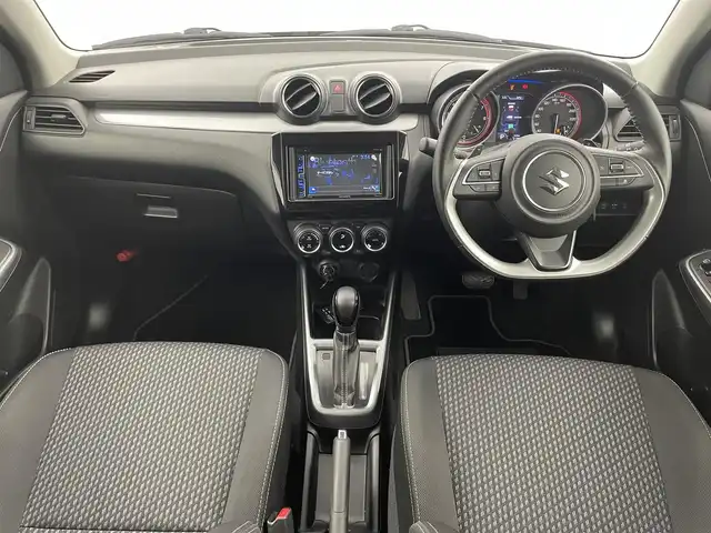 スズキ スイフト HYBRID RS 福井県 2017(平29)年 1.3万km プレミアムシルバーメタリック カロッツェリアディスプレイオーディオ　 型式：FH-7100DVD/バックカメラ /スペアキー１本/シートヒーター　/純正アルミホイール　/クルーズコントロール　/純正フロアマット　/社外ドライブレコーダー /LEDヘッドライト /ABS/レーンキープアシスト/衝突被害軽減システム