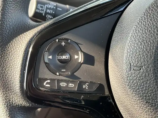 ホンダ Ｎ ＢＯＸ G･L ホンダセンシング カッパーブラウンスタイル 奈良県 2019(令1)年 2.5万km プラチナホワイトパール Panasonicナビ（CN-RE05D）/（フルセグ/BT/CD/DVD）/レーダークルーズコントロール/バックカメラ/衝突軽減システム/レーンキープアシスト/後方コーナーセンサー/両側パワースライドドア/後席サンシェード/ドライブレコーダー/ETC/前方ドライブレコーダー（CA-DR02SD）/取り扱い説明書/スペアキーX1