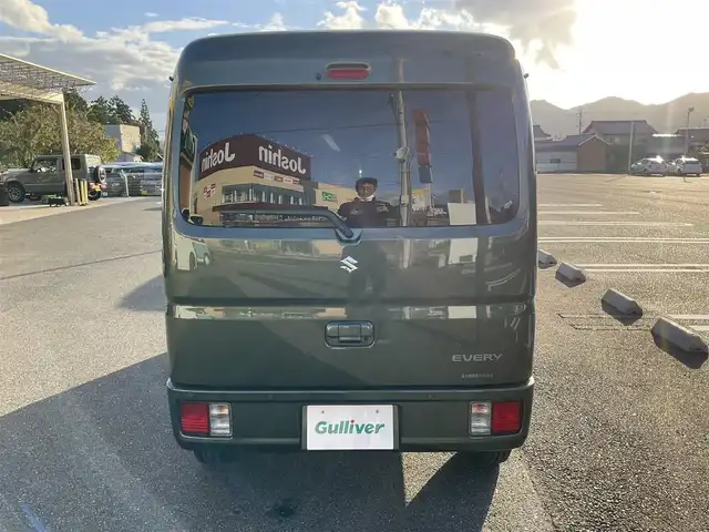 スズキ エブリイ JOIN 滋賀県 2024(令6)年 0.9万km クールカーキPM ワンオーナー/車検8年9月まで/スズキセーフティサポート/リアパーキングセンサー/純正ディスオーディオ/Bluetooth、USB/バックカメラ/ETC/運転席シートヒーター/LEDヘッドライト/両側スライドドア/プッシュスタート/スペアキー有り/取扱説明書/保証書