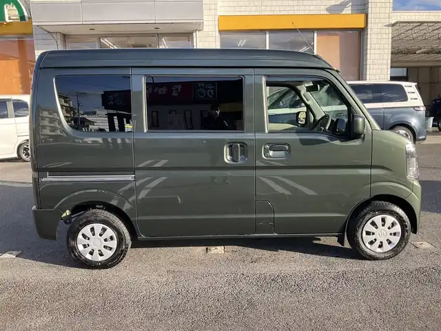 スズキ エブリイ JOIN 滋賀県 2024(令6)年 0.9万km クールカーキPM ワンオーナー/車検8年9月まで/スズキセーフティサポート/リアパーキングセンサー/純正ディスオーディオ/Bluetooth、USB/バックカメラ/ETC/運転席シートヒーター/LEDヘッドライト/両側スライドドア/プッシュスタート/スペアキー有り/取扱説明書/保証書