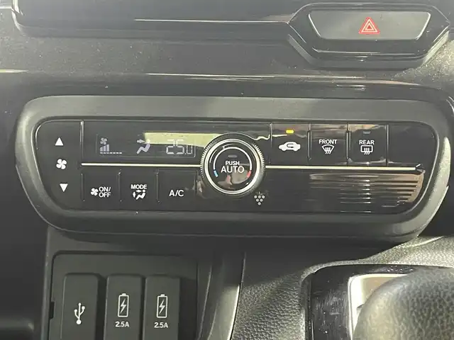 ホンダ Ｎ ＢＯＸ カスタム G L ターボ ホンダセンシング 大阪府 2018(平30)年 2.8万km プラチナホワイトパール 純正8incナビTV バックカメラ 両側パワースライドドア ハーフレザー レーダークルコン 衝突軽減ブレーキ レーンアシスト スマートキー プッシュスタート ドライブレコーダー ETC