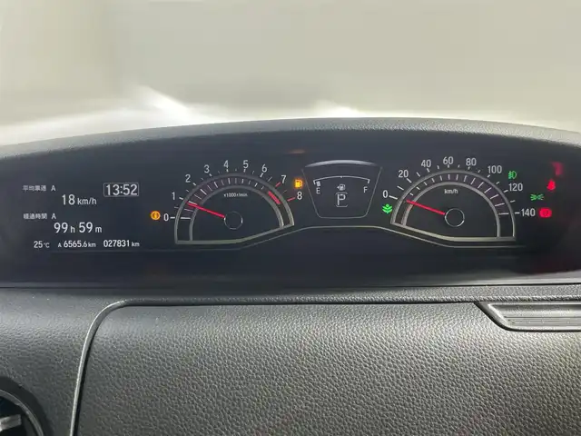 ホンダ Ｎ ＢＯＸ カスタム G L ターボ ホンダセンシング 大阪府 2018(平30)年 2.8万km プラチナホワイトパール 純正8incナビTV バックカメラ 両側パワースライドドア ハーフレザー レーダークルコン 衝突軽減ブレーキ レーンアシスト スマートキー プッシュスタート ドライブレコーダー ETC