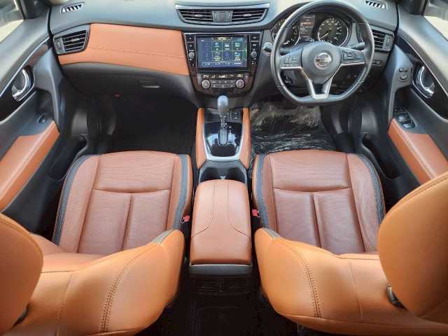 日産 エクストレイル ハイブリッド 20Xi レザーエディション 岩手県 2020(令2)年 5.6万km ブリリアントホワイトパール 純正9インチSDナビ　/フルセグ　/アラウンドビューモニター　/ステアリングリモコン　/デジタルインナーミラー　/フォグランプ　/電動格納ミラー　/ＡＶＨ　/後側方車両検知警報　/ハンズフリーパワースライドドア